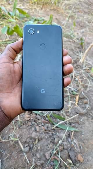 A picture of Google pixel 3A gb64 ram4 wah 0686820249