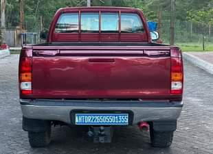 A picture of Inauzwaa Toyota Hilux Tsh 48M For sale Toyota Hilux U