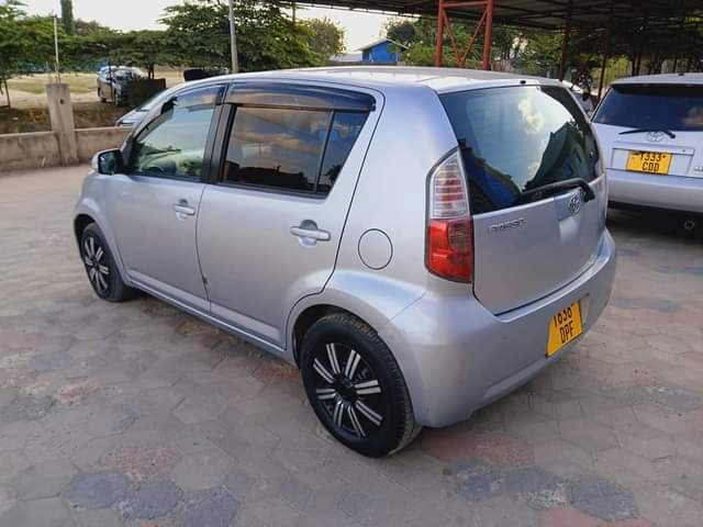 A picture of Toyota Passo