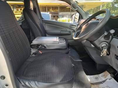 nissan nv350