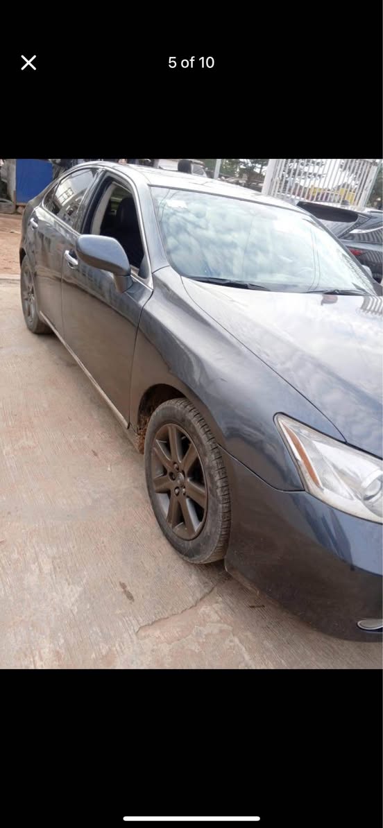 A picture of Lexus es 350
