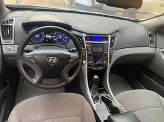 A picture of Registered 013 Hyundai sonata