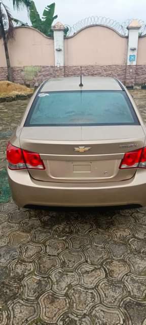 A picture of  SALES ALLART 2013 Chevrolet Cruze with silent 4 plugs