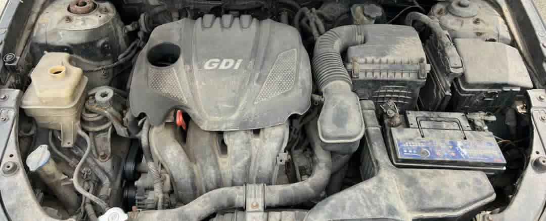 A picture of 2012 Hyundai sonata