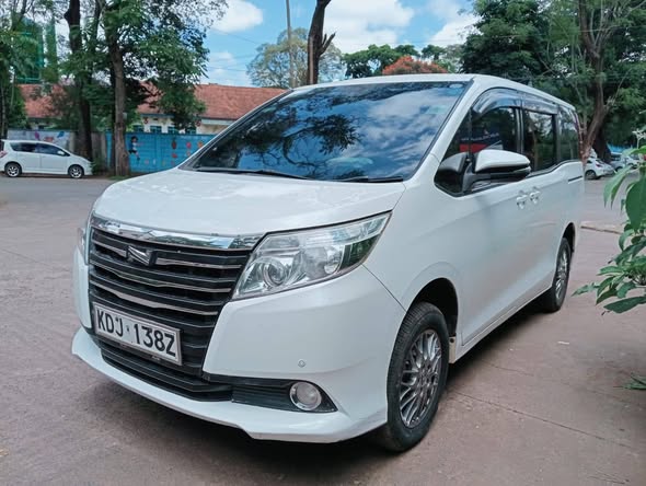 used toyota noah