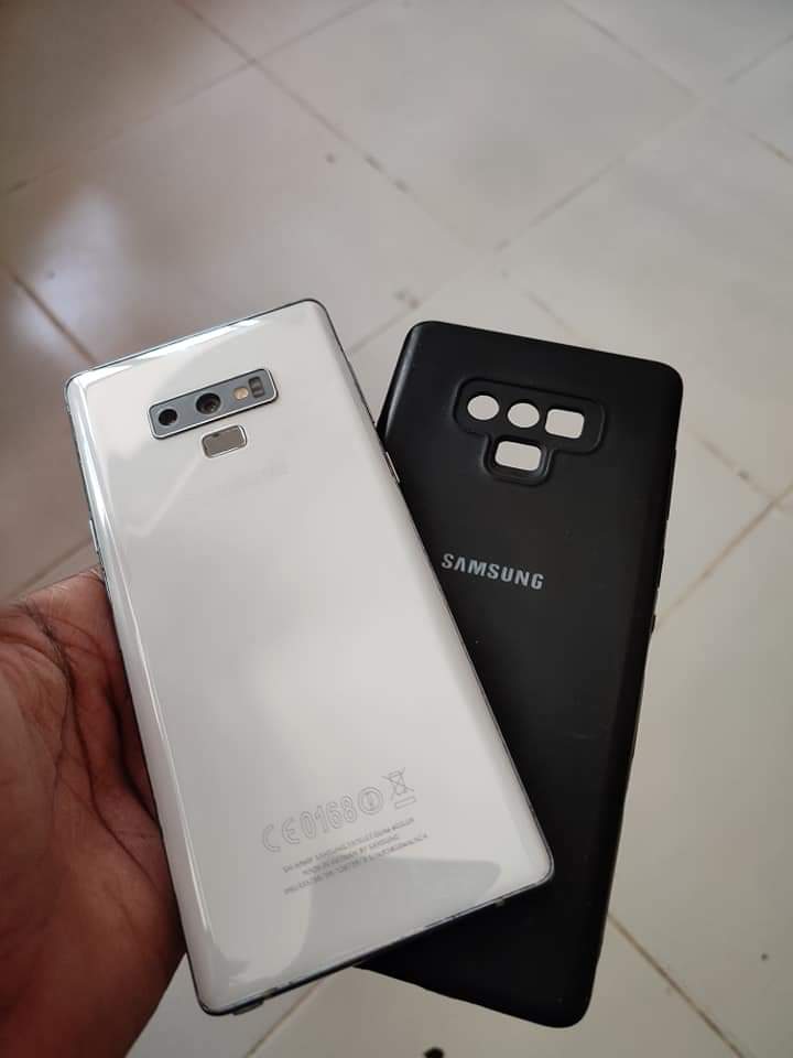 A picture of Note 9 o689156761