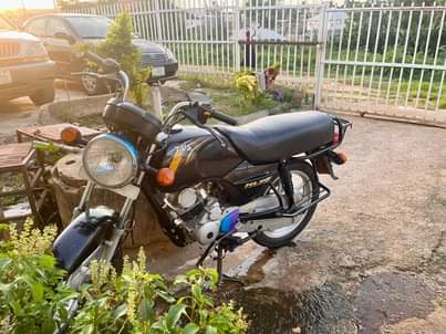 A picture of TVS HLX Electric Start 