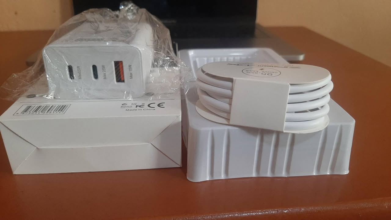A picture of Super Fast Charger
