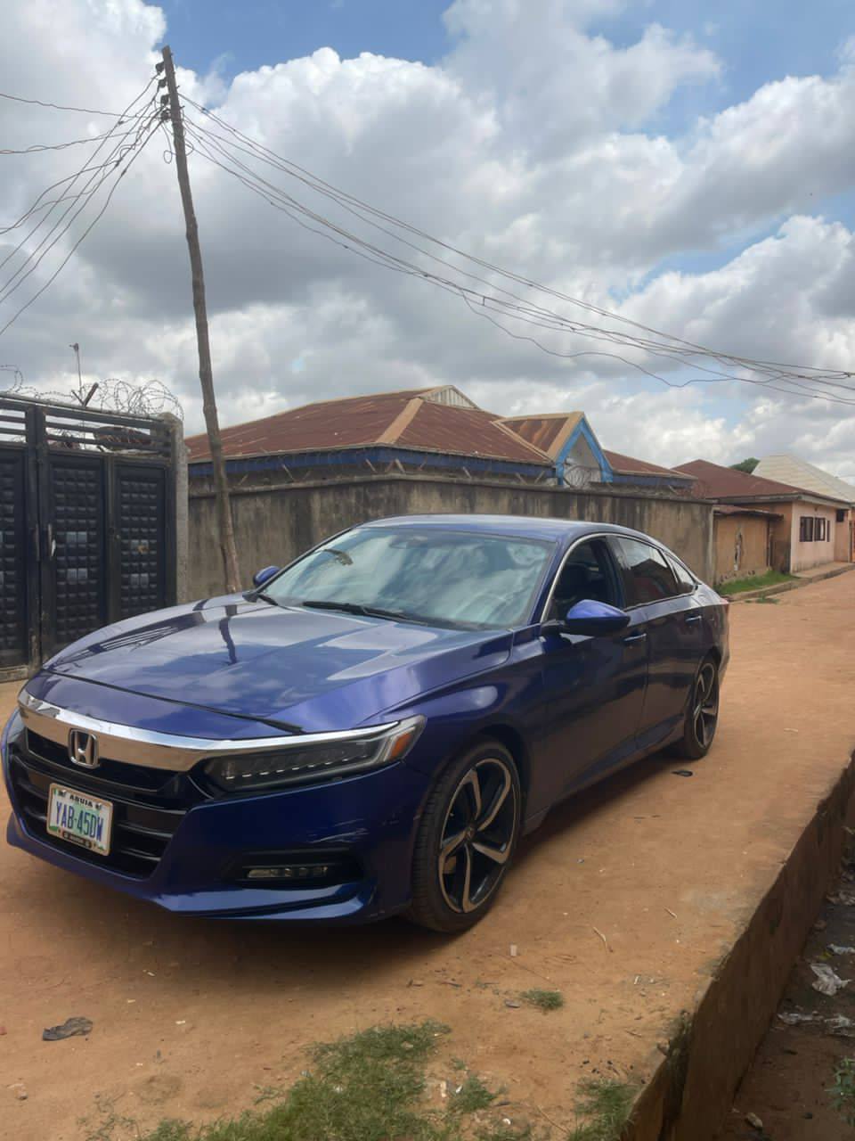 A picture of DISTRESS HONDA ACCORD FULL 2019 MODEL WITH ORIGINAL CUSTOM DUTY
