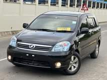 A picture of TOYOTA RAOM