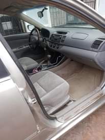 A picture of Toyota Camry 04