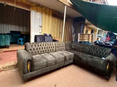 A picture of L Chesterfield sofaset
