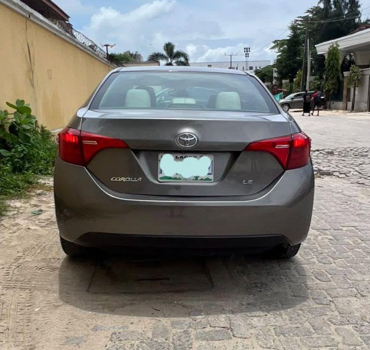 A picture of 2017 Toyota corolla