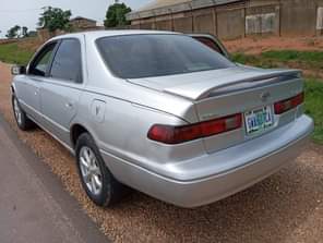 A picture of Toyota Camry light very sharp and clean untempered engine and