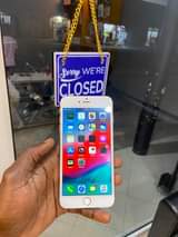 A picture of IPHONE 6PLUS 128GB CLEAN MNO NJOO LIPIA 200 000