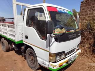 isuzu nhr