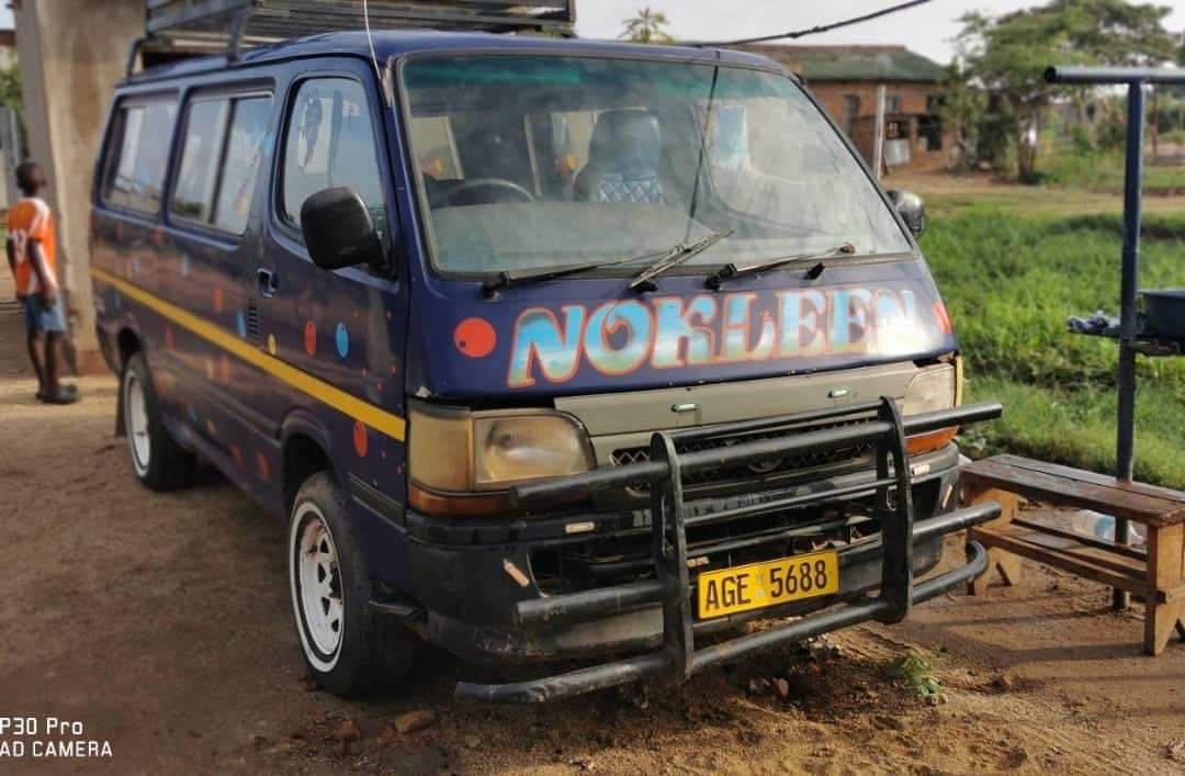 used toyota hiace