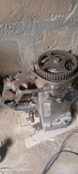 A picture of Top cylinder