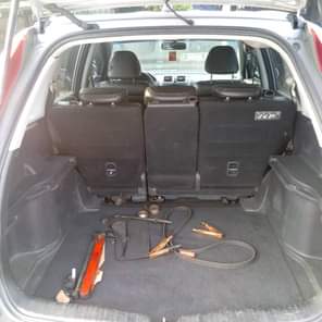 A picture of 2008 Honda CRV 1st body Sharp engine gear and break