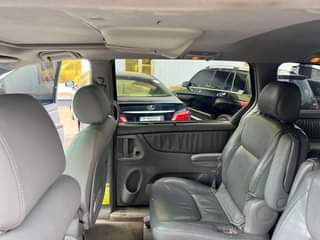 A picture of Tokunbo standard 2005 Toyota Sienna Buy and drive Nothing to