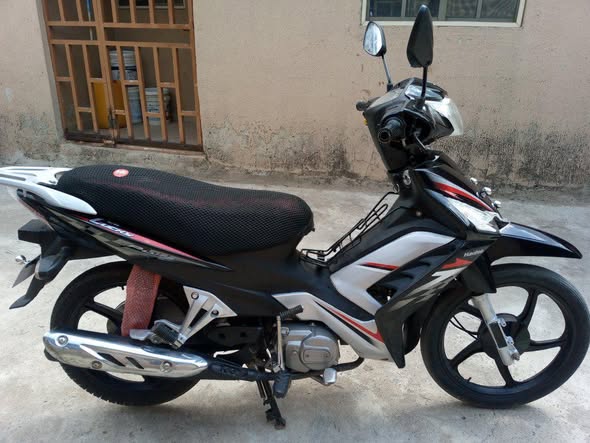 A picture of Abzat lucky plus
