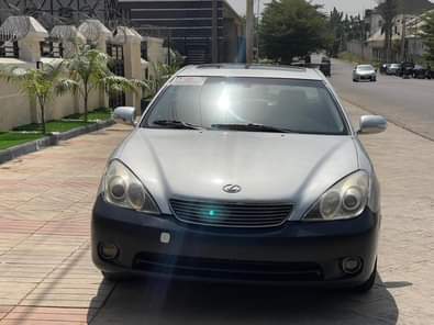 A picture of Super sharp 2004 Es330 with original custom duty untampered engine