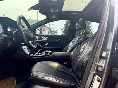 A picture of 2017 MERCEDES BENZ E300