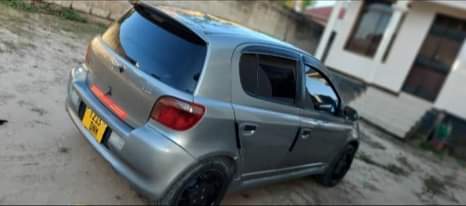 A picture of TOYOTA VITZ RS INAUZWA 4.5M 0743173980