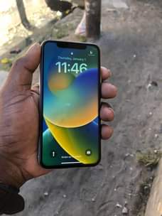 A picture of iPhone X 64gb bei 370 000 0692853914 Face ID ipo