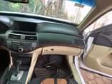A picture of Honda crosstour distress sales