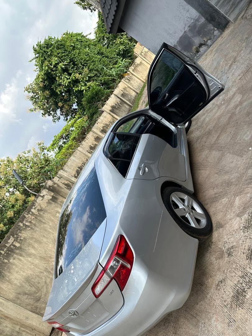 A picture of 2014 Toyota carmry
