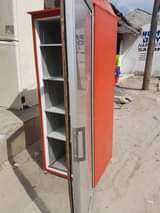 A picture of NAUZA MAFRIJI MAKUBWA YA KIOO NA VITANDA WHATSAPP 0716255344