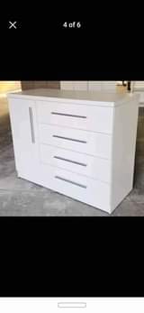 chest=of=drawers