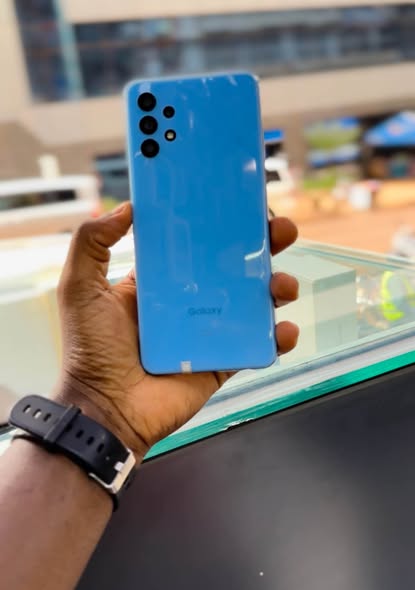 A picture of Samsung galaxy A32 5G