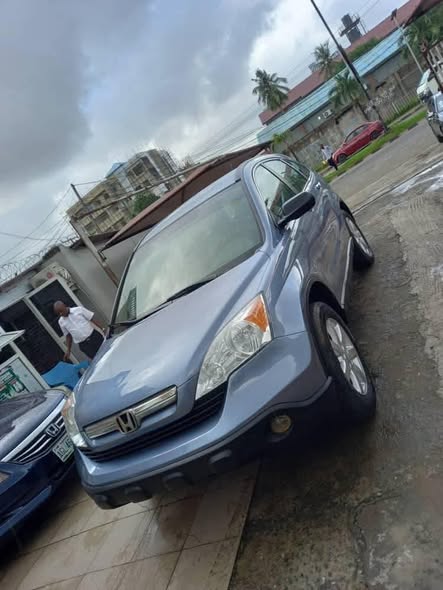 A picture of 2008 Honda cr v