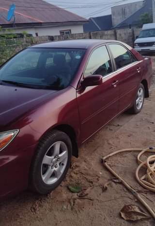 A picture of Owner needs money tokunbo 2005 camry u can call me