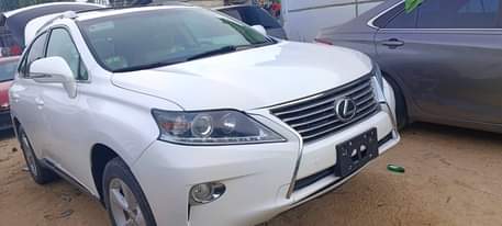 A picture of Lexus RX350 Tokunbo 2013 It is priston clean with low