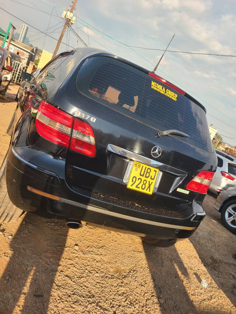 A picture of Mercedes Benz B 170 2007 model