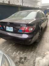 A picture of 2004 es 330 09030654090