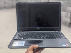 A picture of DELL Inspiron 15 Intel