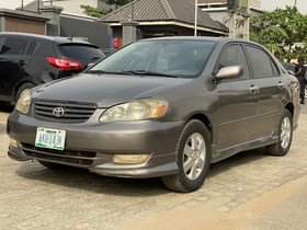 A picture of TOYOTA COROLLA SPORT YEAR 2004 FEW STEPS TO BELGIUM 3