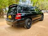 A picture of Toyota kluger