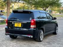 A picture of Toyota wish