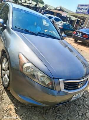 A picture of HONDA ACCORD 2009