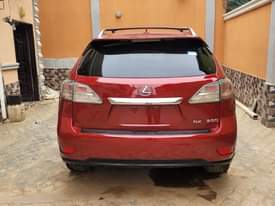 A picture of LEXUS RX350