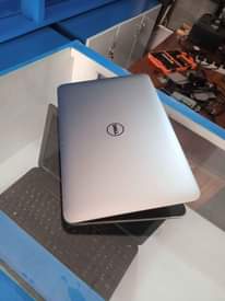 A picture of Dell XPS i7
