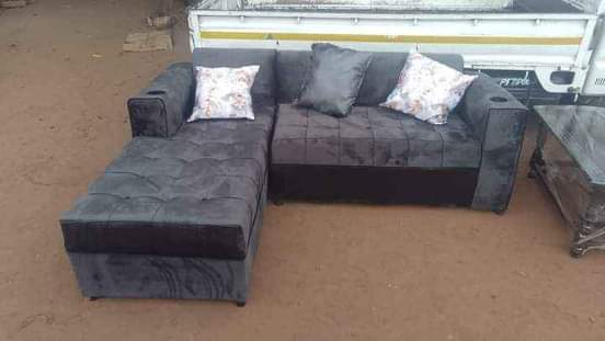 classifieds/furniture sofas