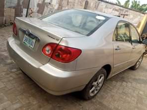 A picture of 2005 Corolla for 3 8m port Harcourt open for negotiations