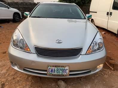A picture of Direct Belgium Standard Numbered Lexus Es330 Available For Inspection Location