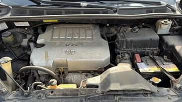 A picture of 2008 TOYOTA SIENNA